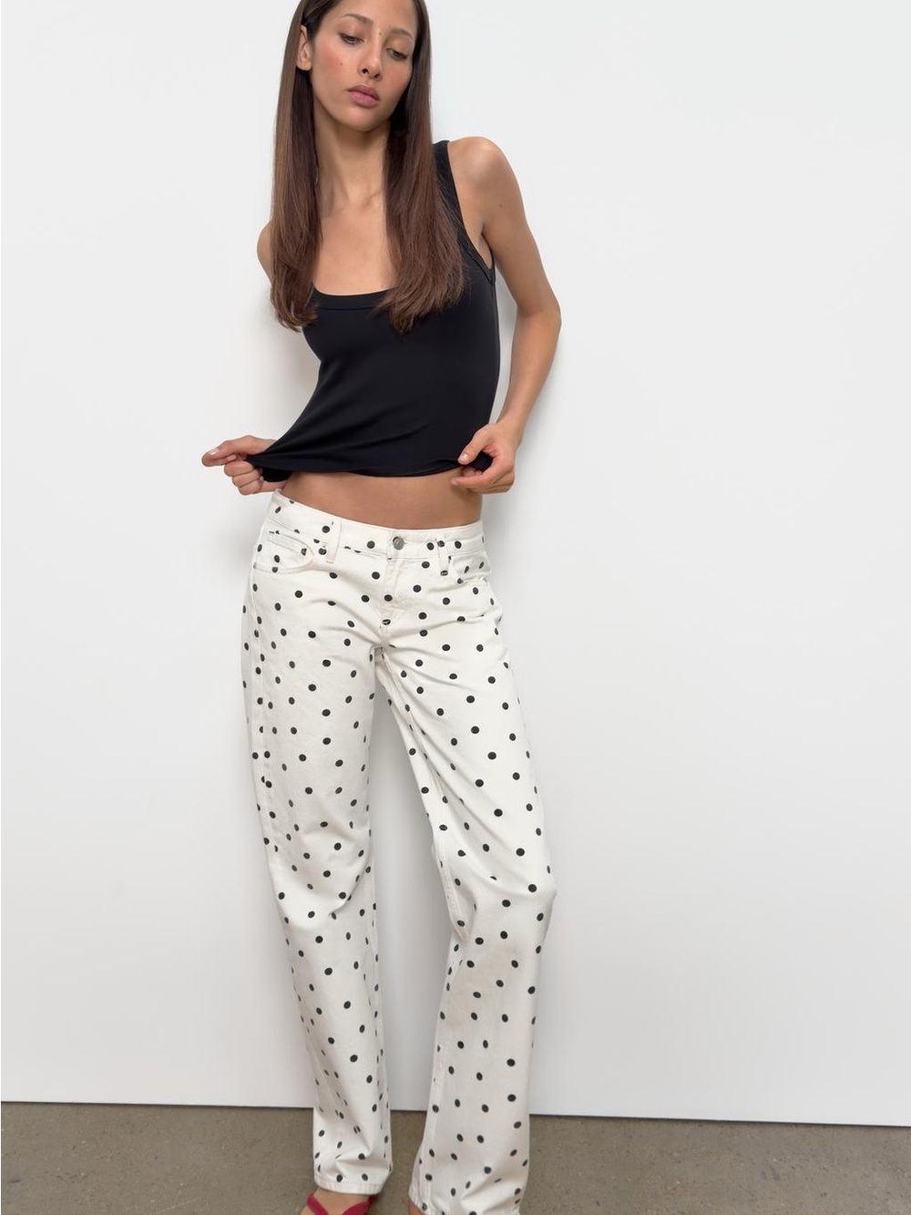 ZARA BNWT low rise wide leg polka dot jeans. BLACK/WHITE 6688/032/050